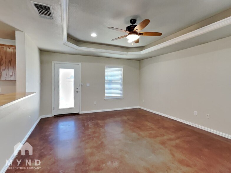 Building Photo - 109 Jolin Ln