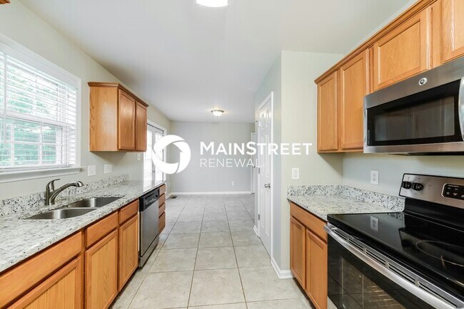 Building Photo - 3 Bedroom Pet-Friendly Home in Winston-Salem, NC with Main Street Renewal