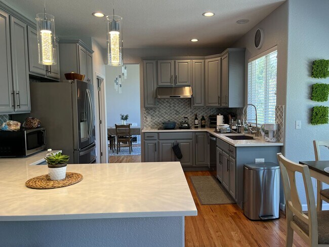 Building Photo - The Farm | 4,700+ Sq Ft, 5+ Bed/5 Bath, Cherry Creek Schools – Available August 1st