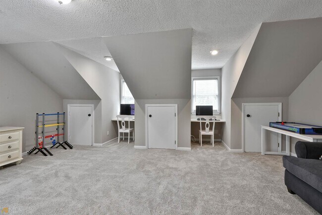 Building Photo - 503 Caxton Ct