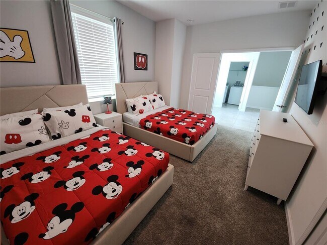 Building Photo - 8885 Cabot Cliffs Dr