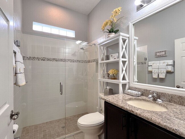 Building Photo - 5225 Pebble Beach Blvd