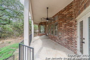 Building Photo - 18605 Elmbrook