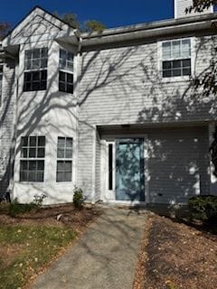 Building Photo - 325 Towne Dr