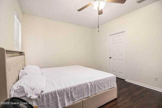 Building Photo - 3506 Mt Carmel Ln