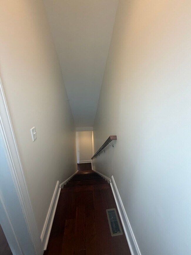 Building Photo - Luxury 3 Bedroom Condo in the Heart of Lawrenceville