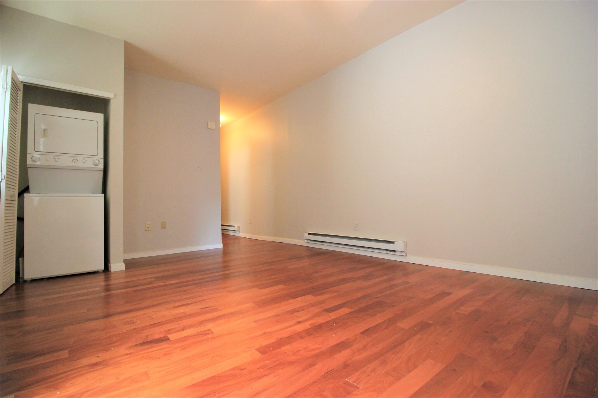 Building Photo - 1314 Walnut St