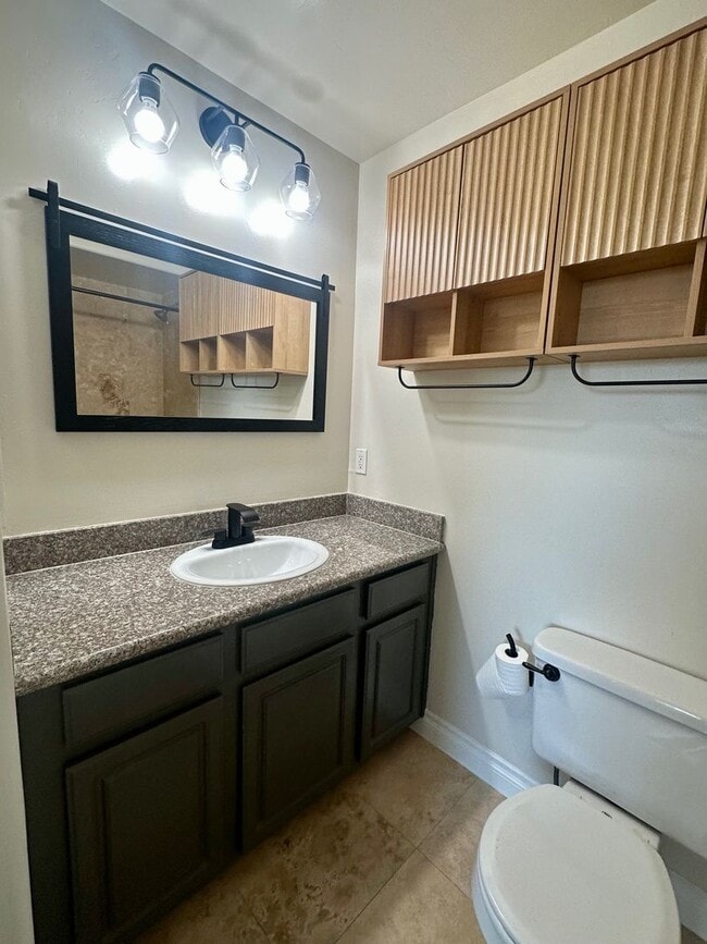 Building Photo - North Park 2bed/2bath with parking