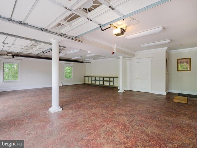 Building Photo - 26074 Sotterley Heights Rd