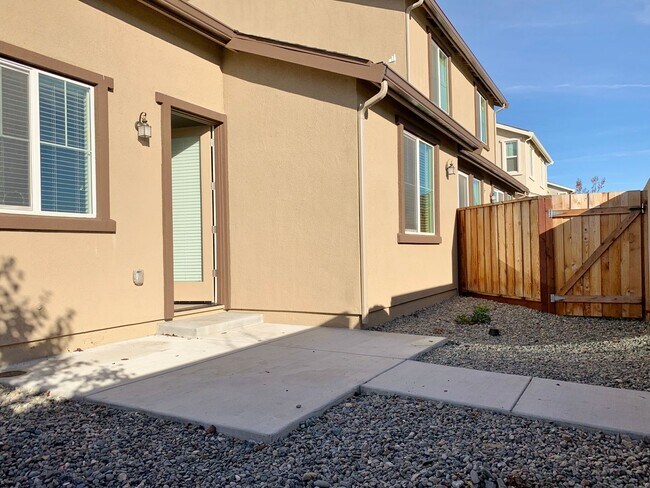 Building Photo - 1805 Monroe Ct