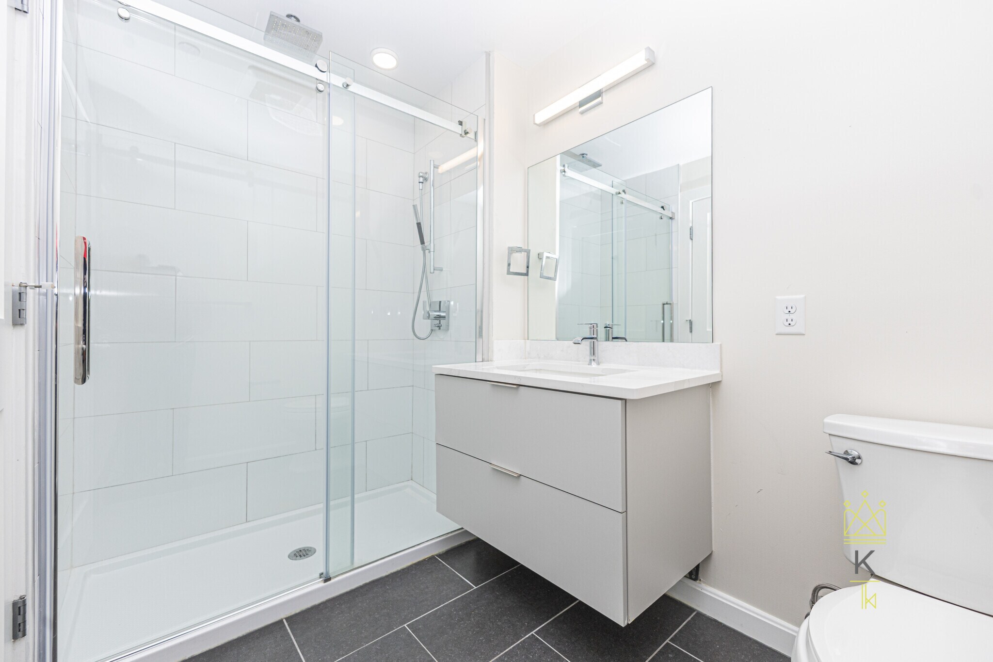 Building Photo - 458 Washington St