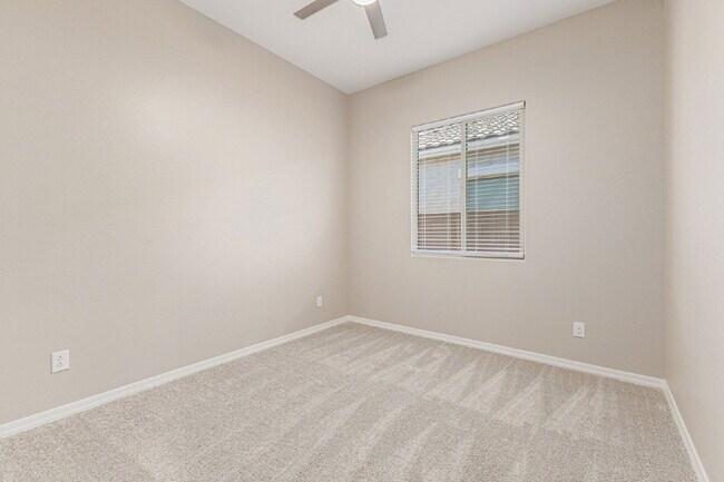 Building Photo - 20108 W Montecito Ave