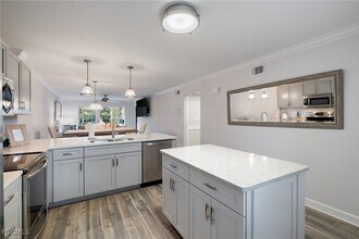 Building Photo - 3021 Sandpiper Bay Cir