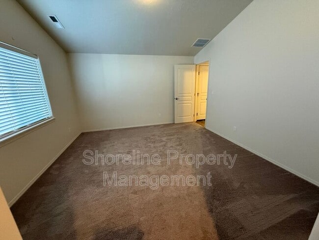 Building Photo - 101 N Voyage Ave