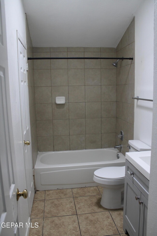 Building Photo - 1582 Diego Rivera Dr