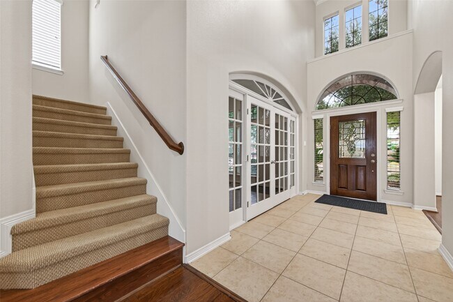 Building Photo - 5215 Field Briar Ln