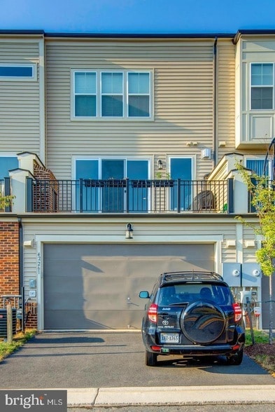 Building Photo - 42261 Riggins Ridge Terrace