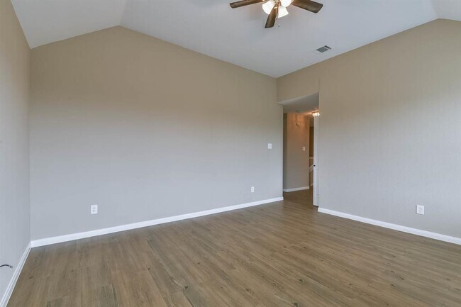 Building Photo - 5111 Chase Wind Ct