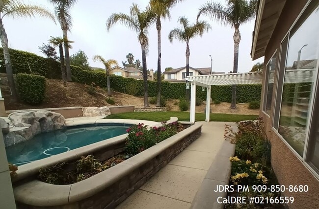 Building Photo - Chino Hills 5 bedroom Home with Swimming Pool