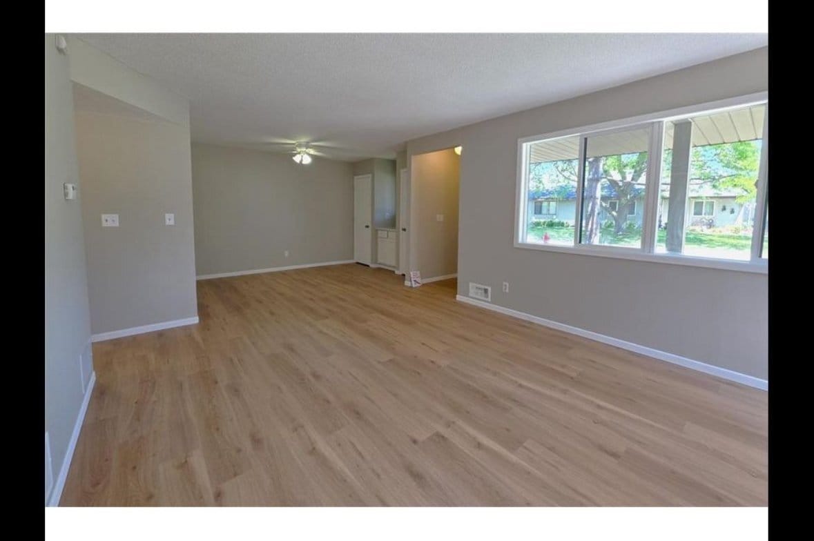 Building Photo - 4710 Lenore Ln