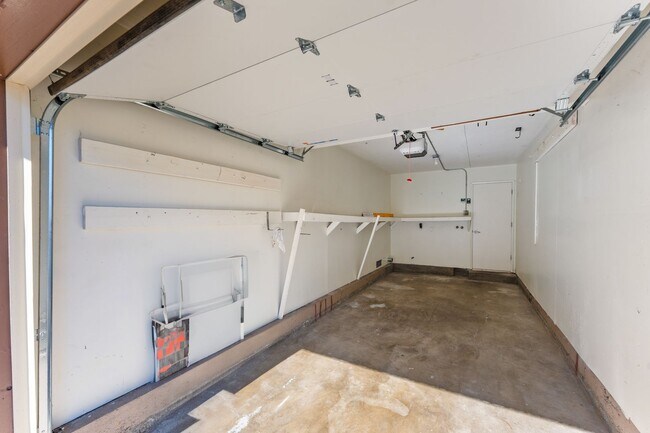 Building Photo - 17972 Baron Cir