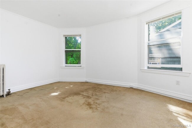 Building Photo - 82 Quinby Ave