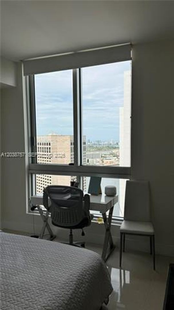 Building Photo - 300 S Biscayne Blvd