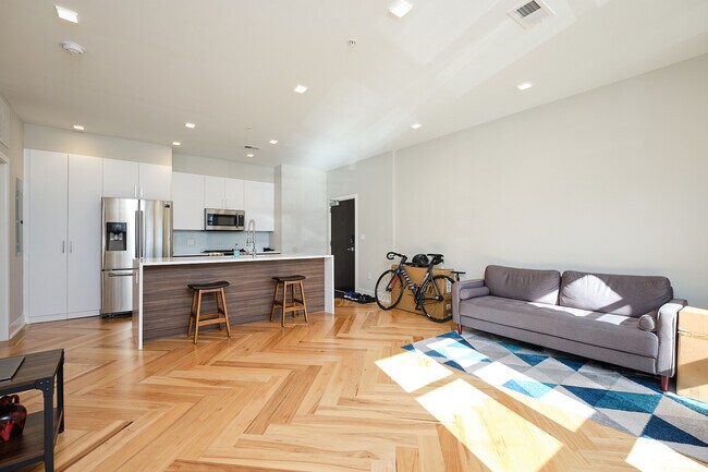 Primary Photo - 1345 K St SE