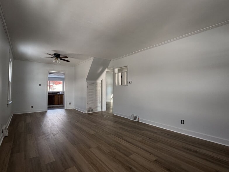 Building Photo - 2115 Palatka Rd