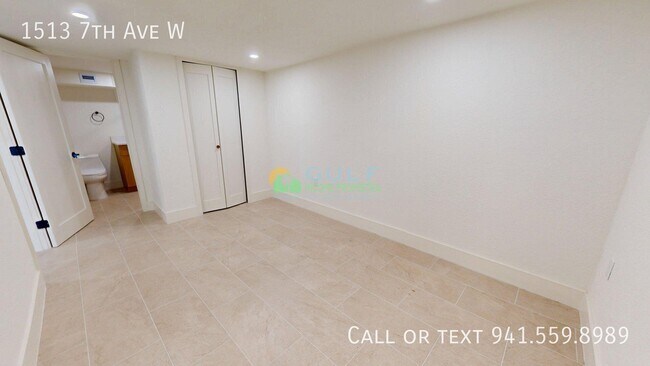 Building Photo - 1513 7th Ave W