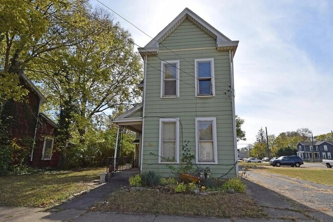 Building Photo - 1904 Arlington Ave