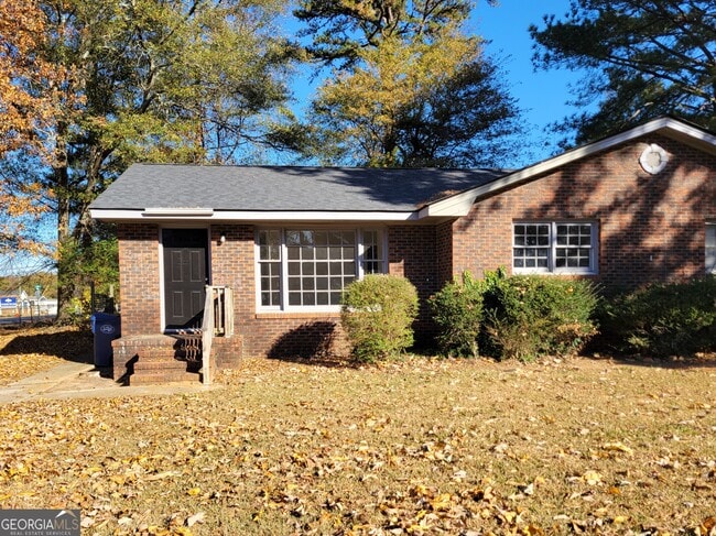 Primary Photo - 354 Emily Cir