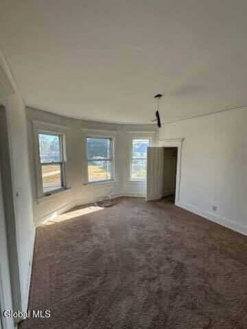 Building Photo - 169 Kingsboro Ave