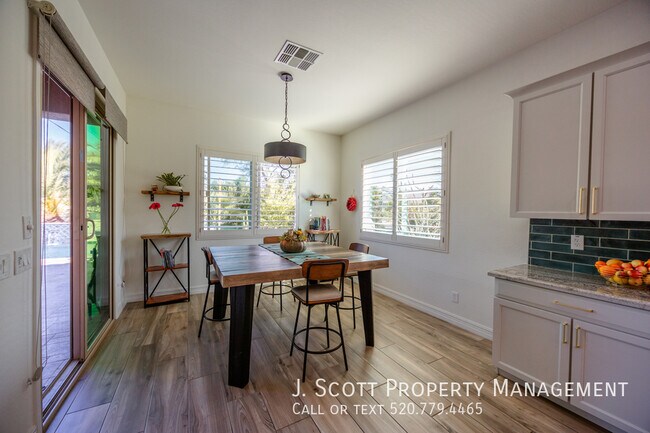 Building Photo - 15646 W Ashland Ave