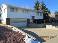 Building Photo - 704 Lansing Dr