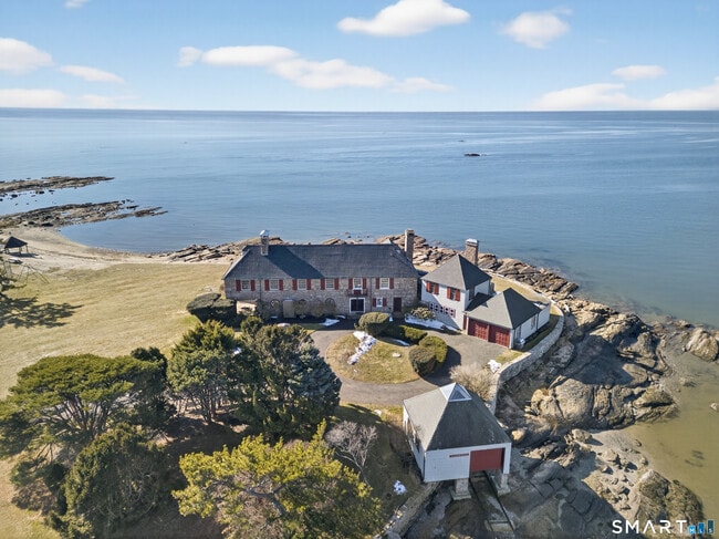 Building Photo - 39 Vineyard Pl