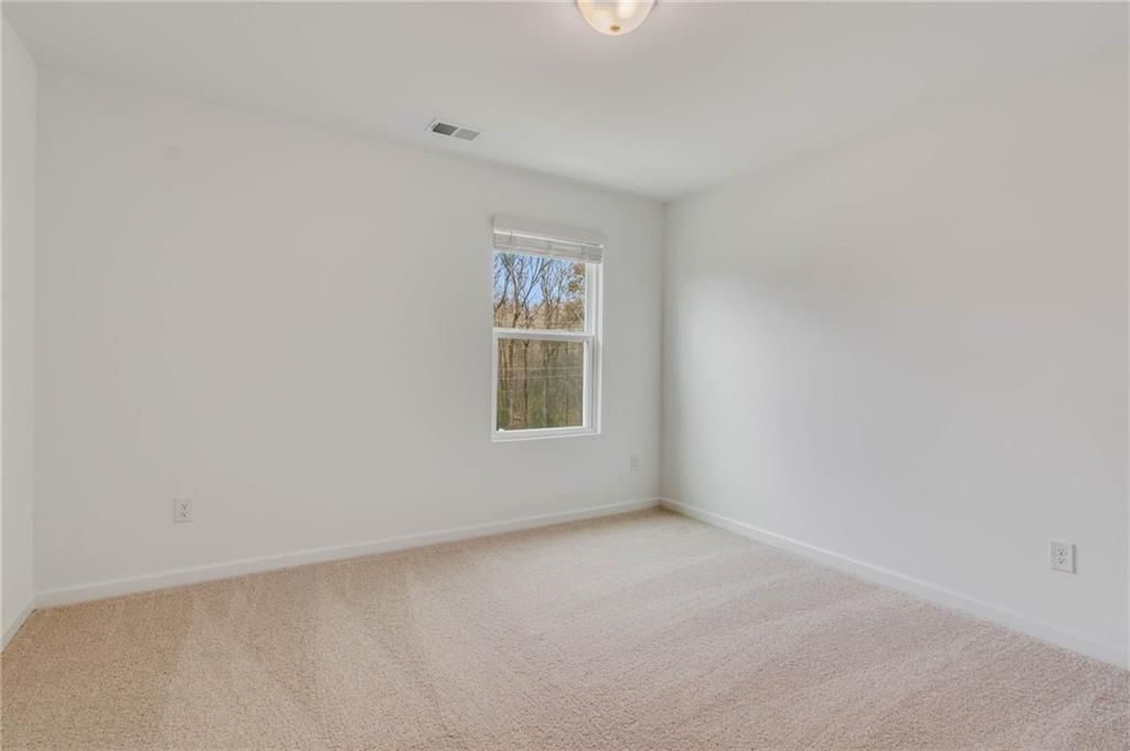 Building Photo - 5820 Flint Ln