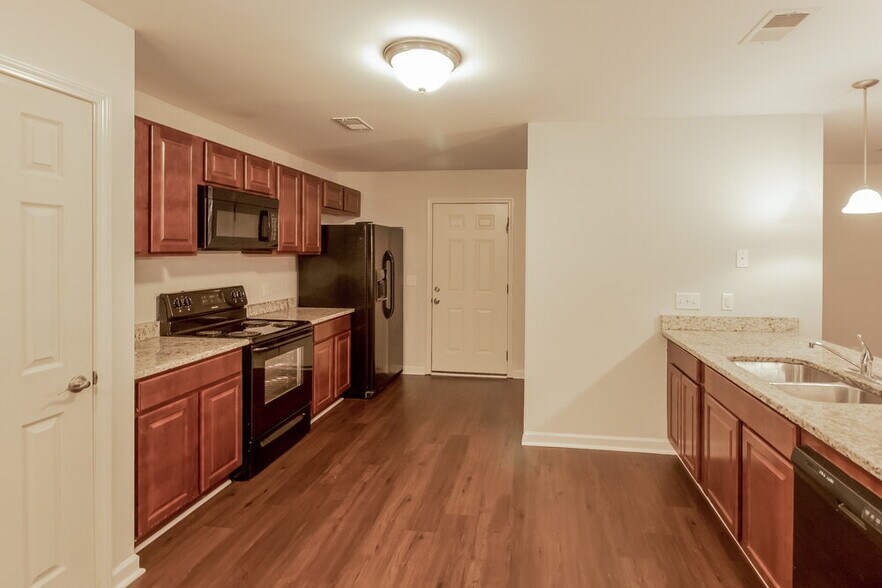 Building Photo - 4061 Colton Dr