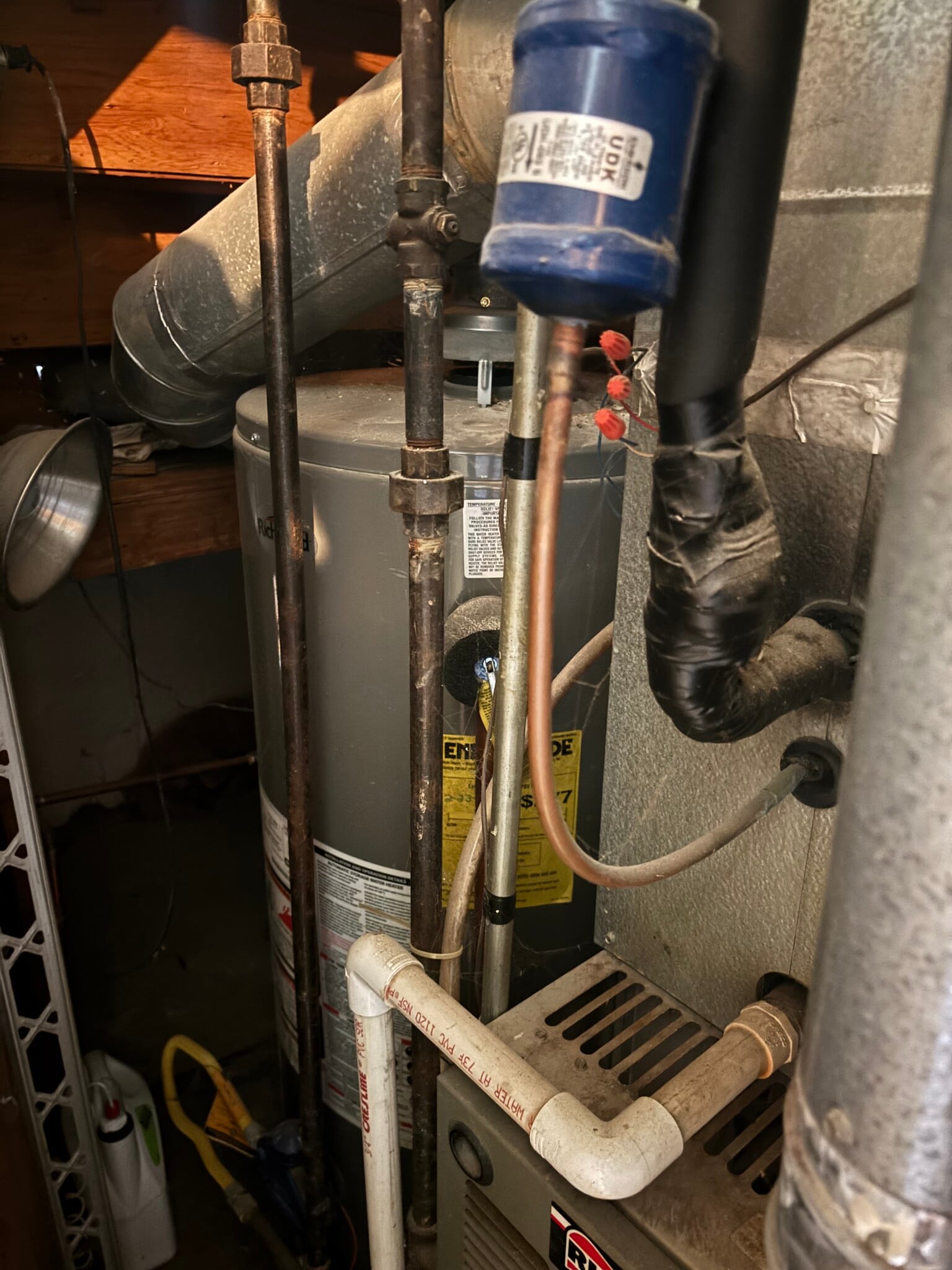 GFA furnace, central air and gas HWH - 302 W State St