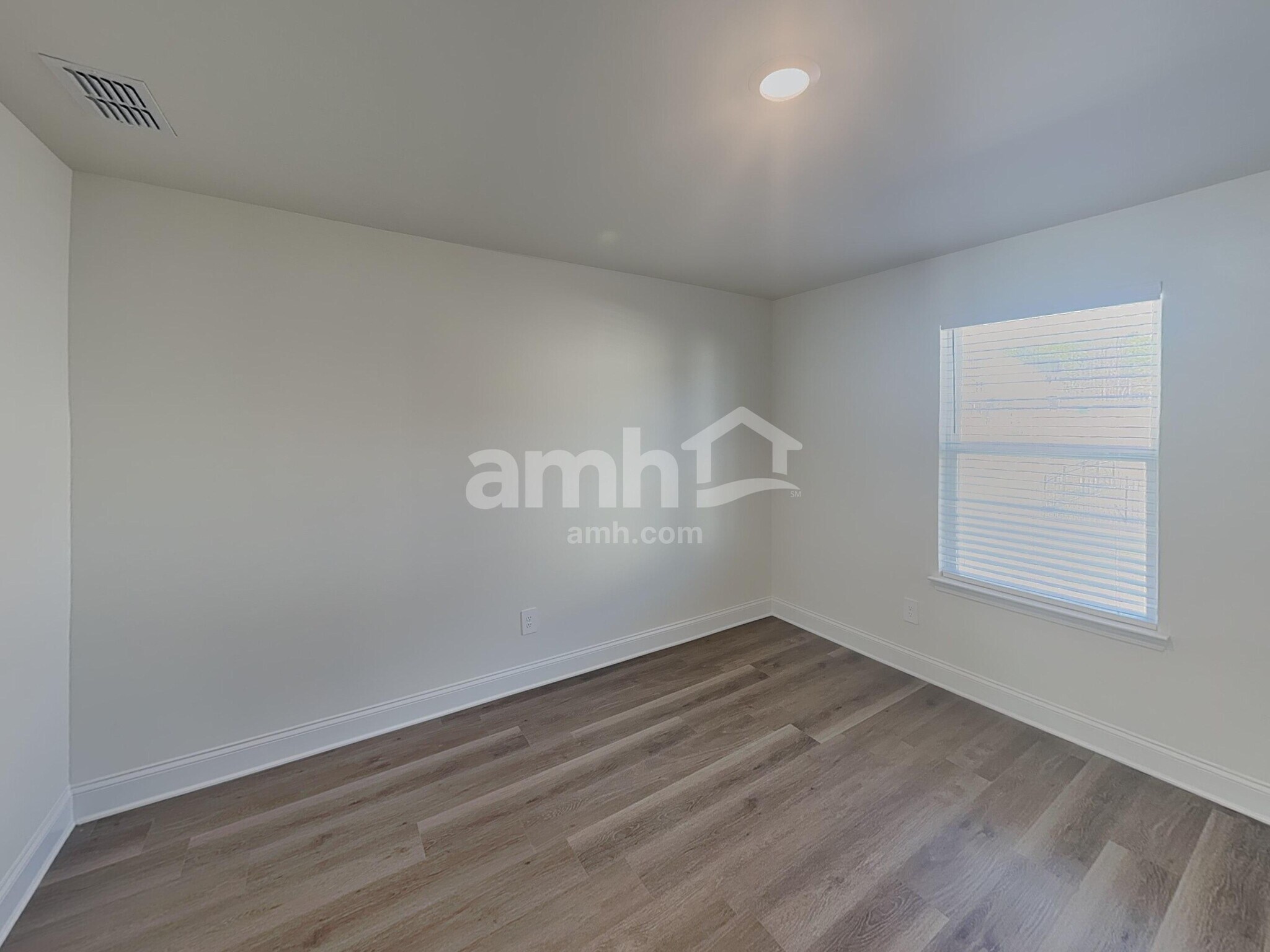 Building Photo - 3504 Shane Hill Rd SW