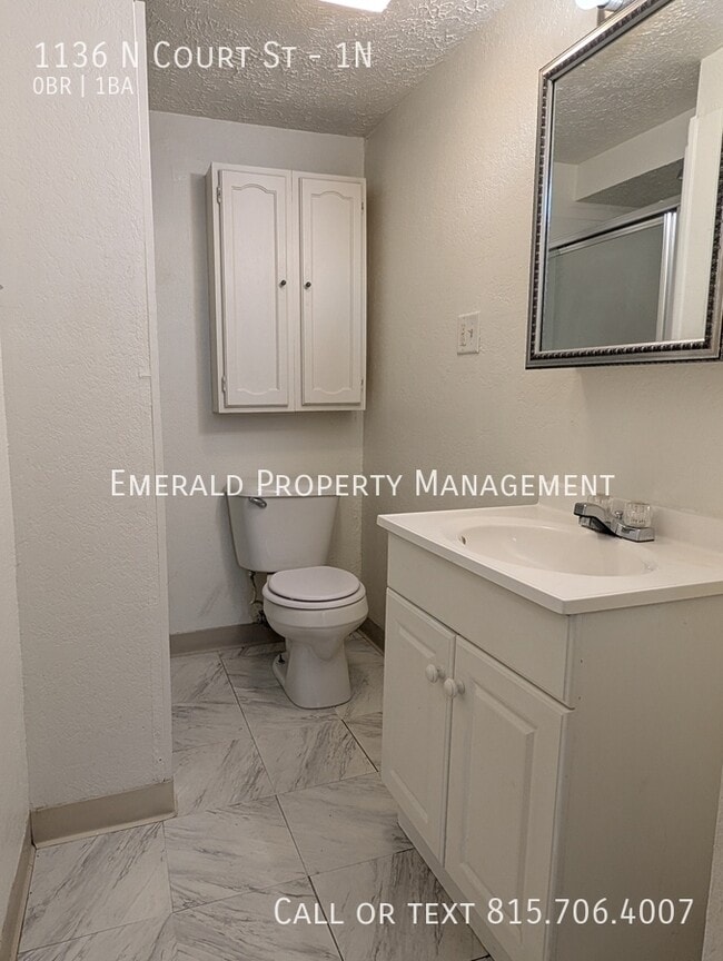 Building Photo - 1136 N Court St