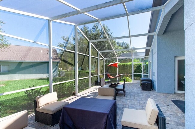 Building Photo - 16204 Nottingham Park Way