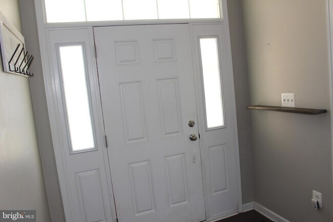 Building Photo - 23261 Carters Meadow Terrace