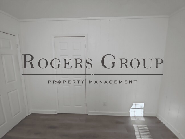 Building Photo - #450 - 412-414 Ridley St Duplex