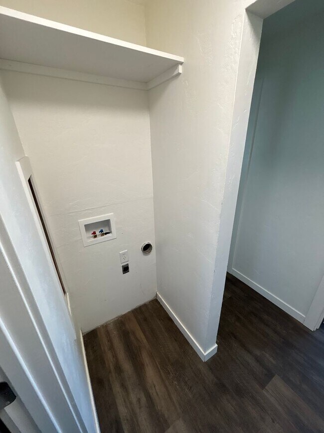 Building Photo - Charming 3 Bed, 1 Bath Home in Idaho Falls!