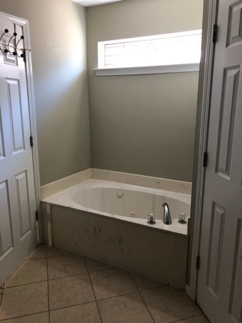 Building Photo - Renovated 2 Bedroom 2 Bath Home for Rent!