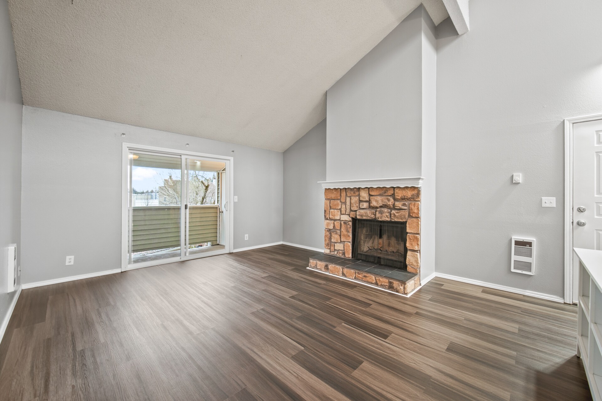 Building Photo - 7012 NE 43rd St