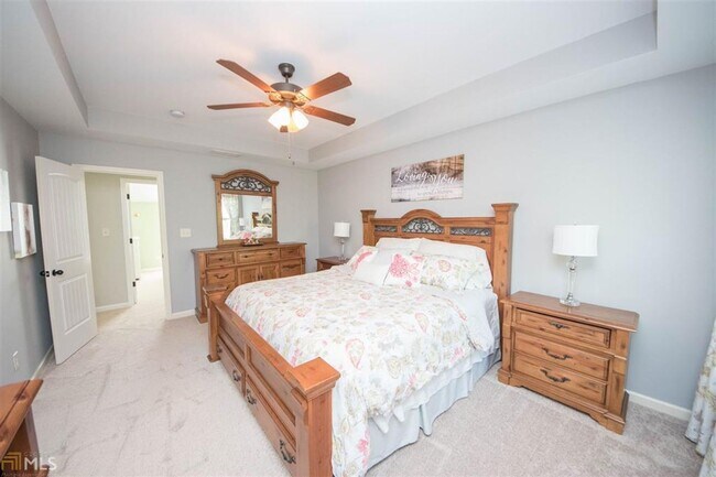 Building Photo - Hurry and show this 5 bedroom, 3 full bath home on a finished basement!!! Move in ready in desira...