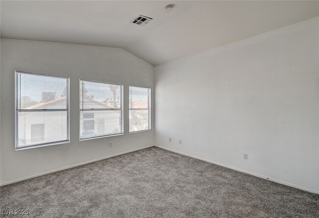 Building Photo - 8213 Mt Brodie Cir
