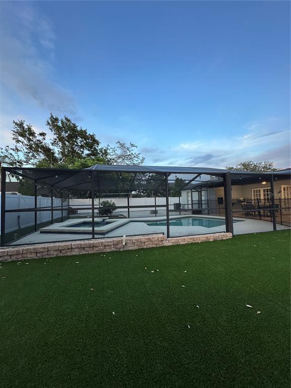 Building Photo - 753 Isleton Dr